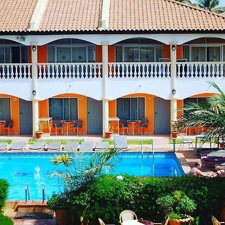 Cape Point Hotel Bakau Εξωτερικό φωτογραφία
