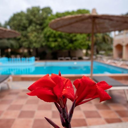 Cape Point Hotel Bakau Εξωτερικό φωτογραφία