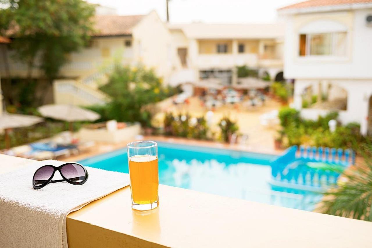 Cape Point Hotel Bakau Εξωτερικό φωτογραφία
