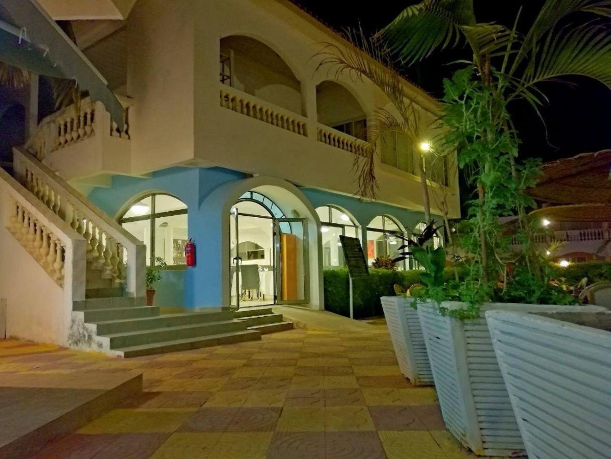 Cape Point Hotel Bakau Εξωτερικό φωτογραφία