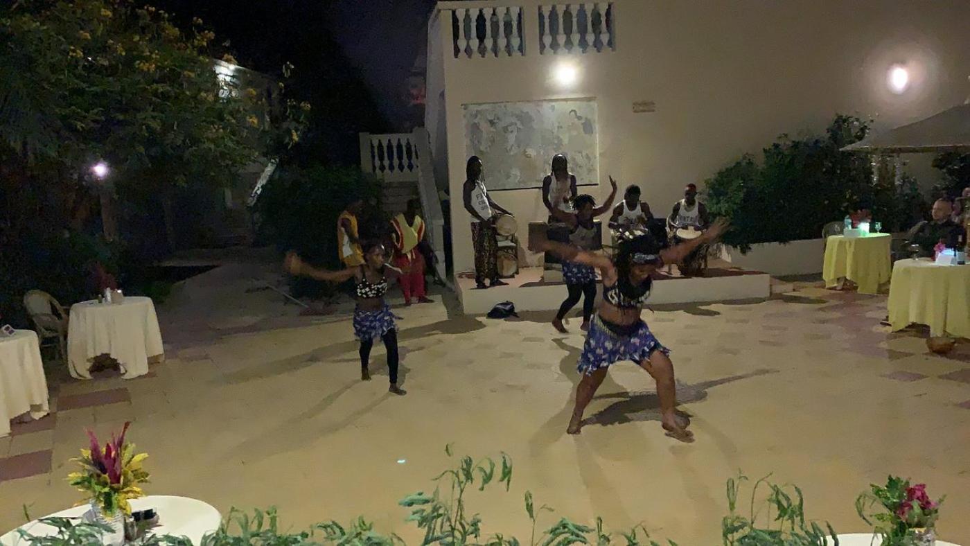 Cape Point Hotel Bakau Εξωτερικό φωτογραφία