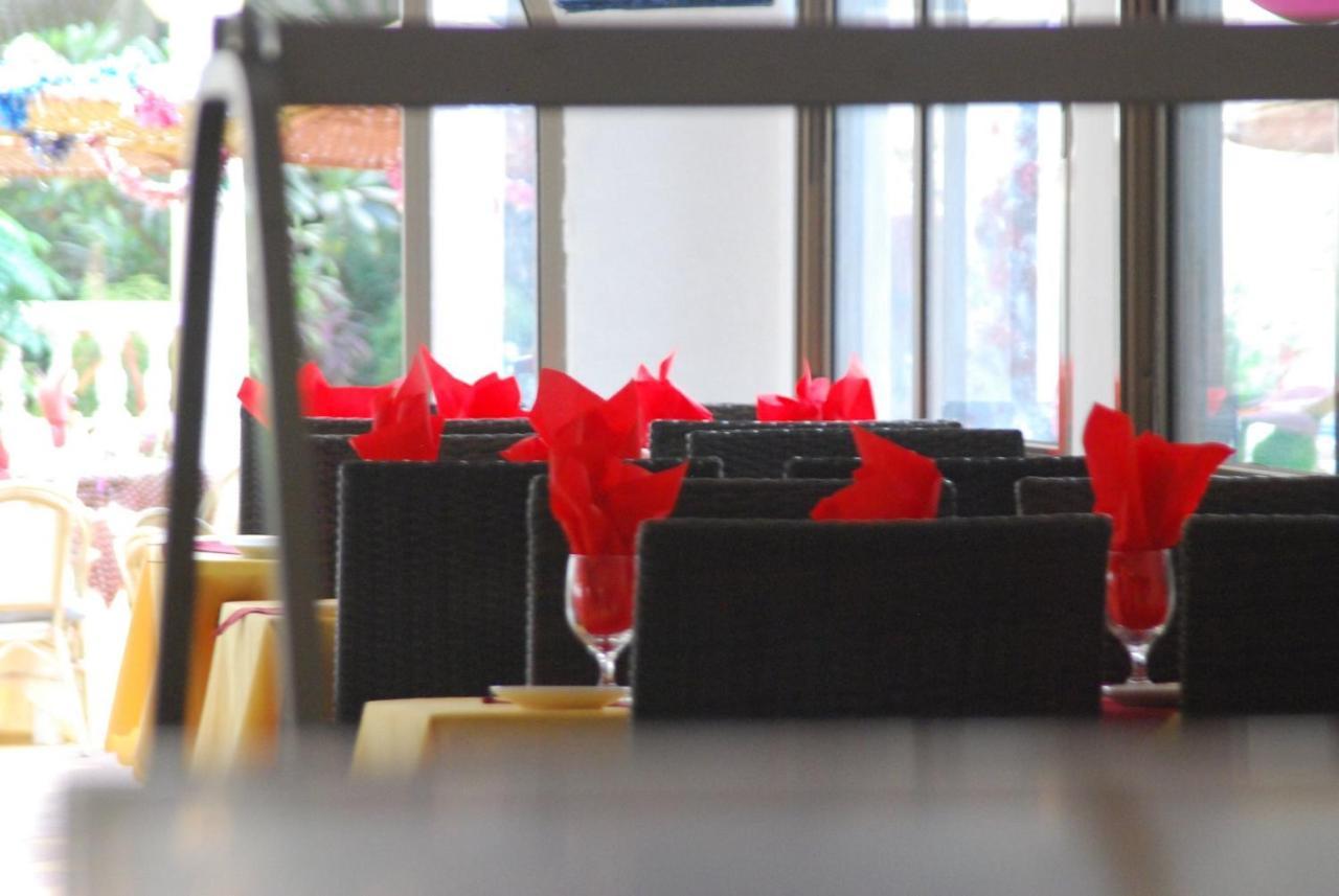 Cape Point Hotel Bakau Εξωτερικό φωτογραφία