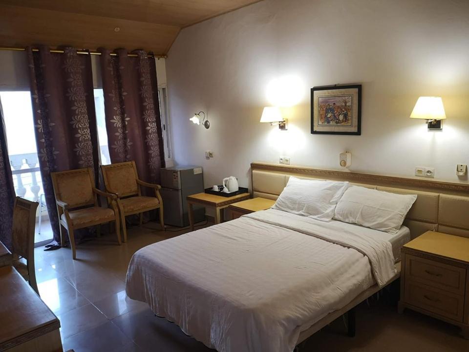 Cape Point Hotel Bakau Εξωτερικό φωτογραφία